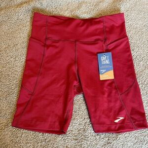 Brooks Moment 8” Short Tights